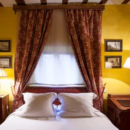 Hotel Salinas De Imón